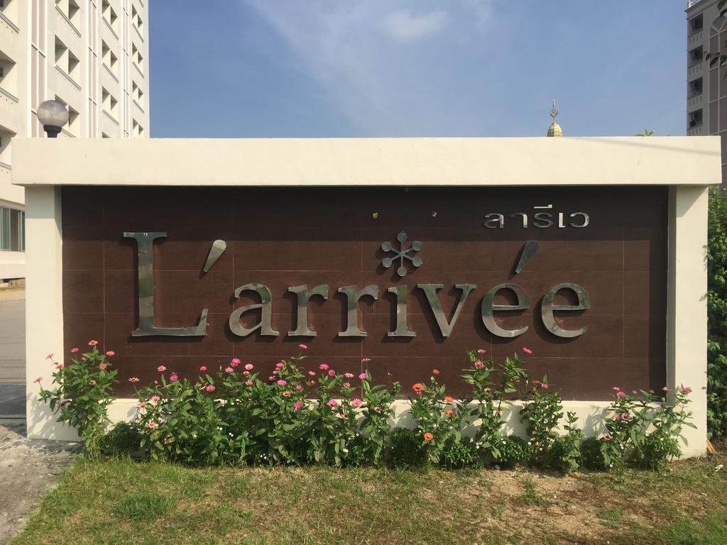 Larrivee Hotel Bang Bo Exterior foto